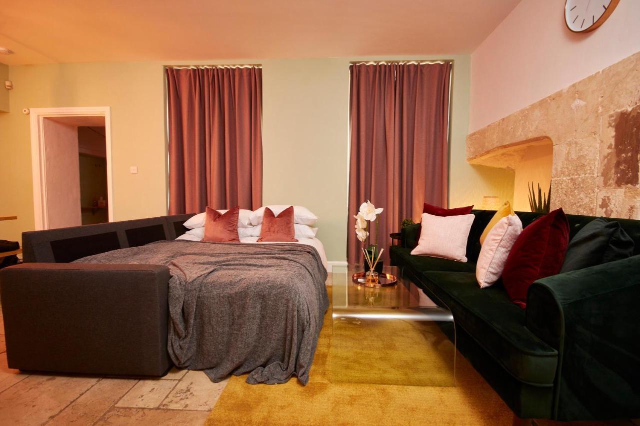 Wonderful Apartment in Bath wGarden - Sleeps 8 Buitenkant foto
