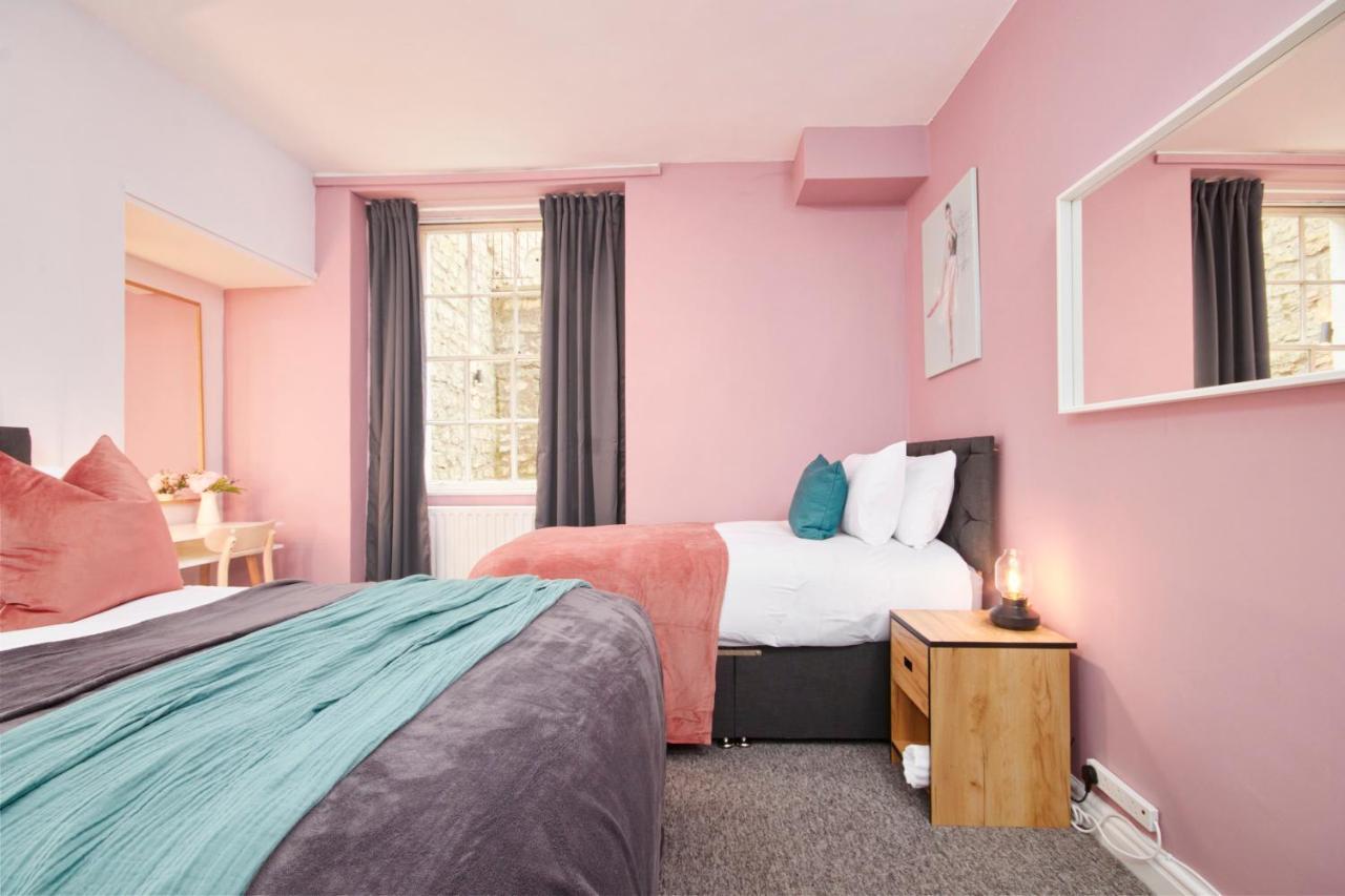 Wonderful Apartment in Bath wGarden - Sleeps 8 Buitenkant foto